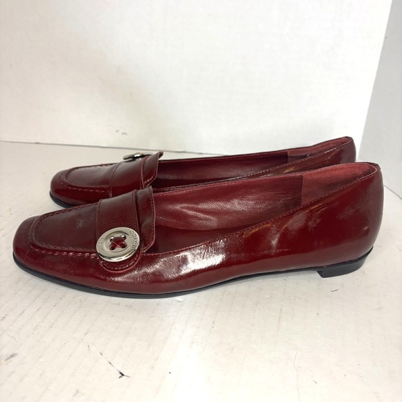 Coach Tia Red Patent Leather Slip on loafer women's 8.5 *scuffs - Picture 4 of 9